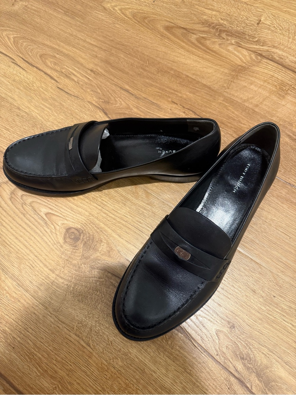 Tory Burch Classic Penny Loafers Never Worn - Picture 4 of 5